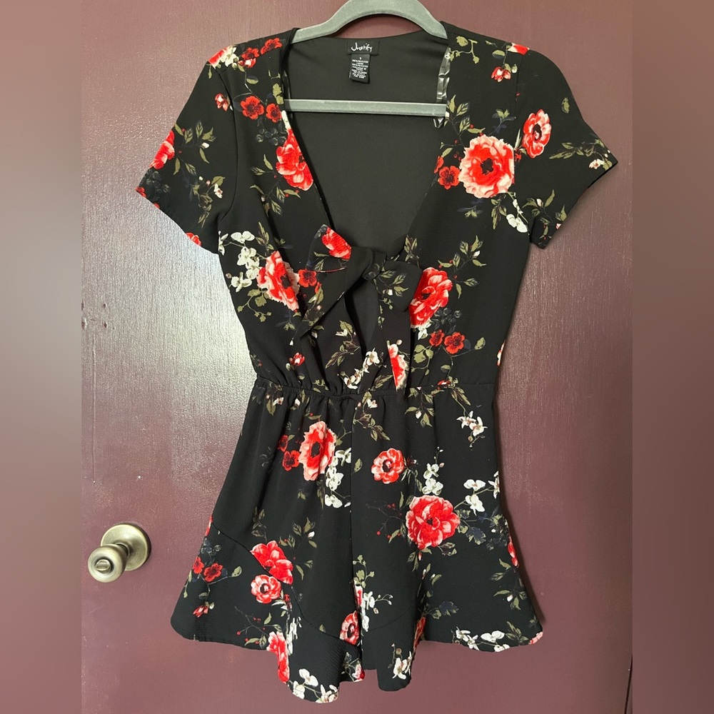 Justify Front Tie Floral Romper